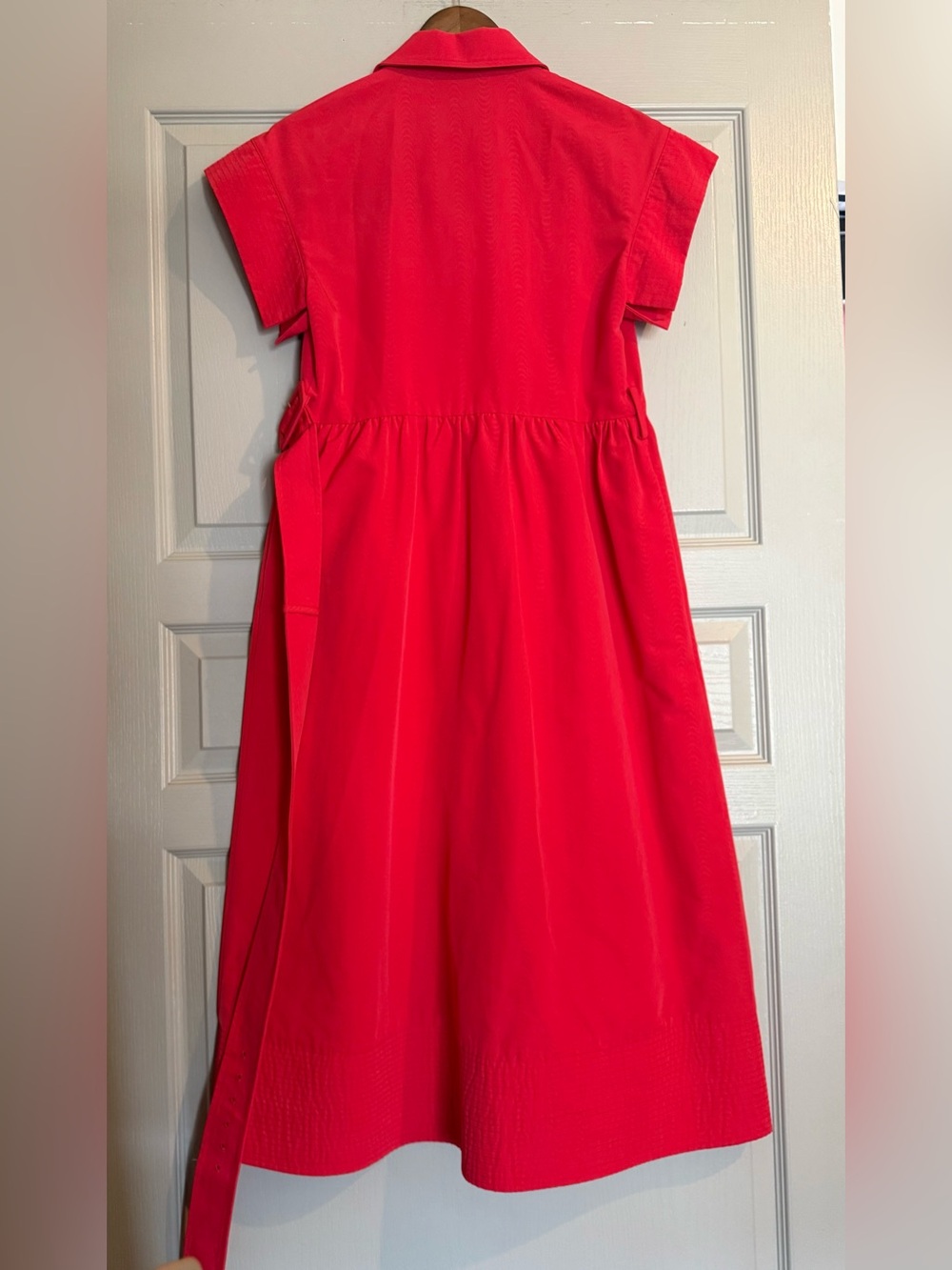 New Tuckernuck Chloe Red Belted Shirt Dress - size M. - Picture 9 of 11